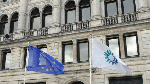 Rubrik_Politik_Recht_EEA_gebaeude
